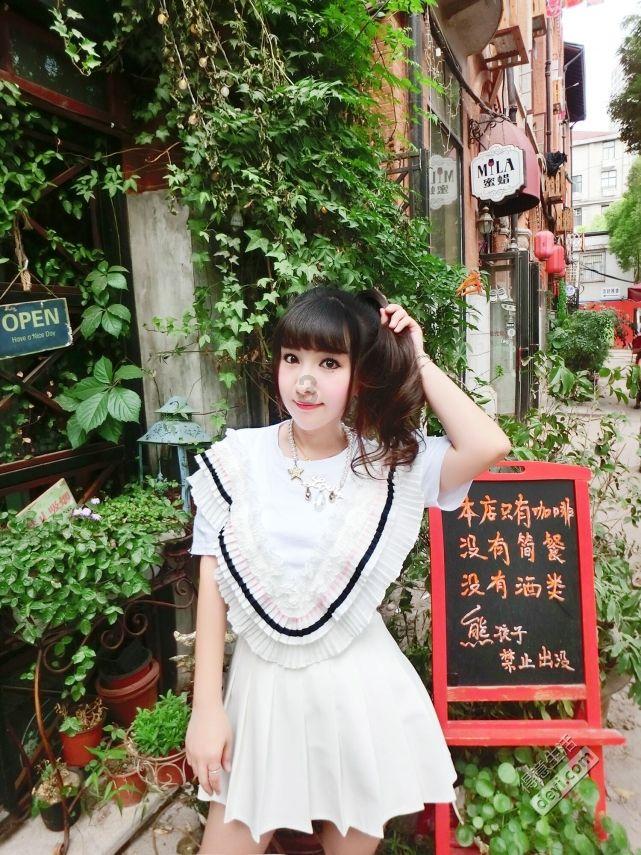 去黑眼圈消除鱼尾纹万千时尚达人推荐悦蕾植物抗衰多效眼膜